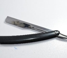 Slide Razor With Plastic Handle Black